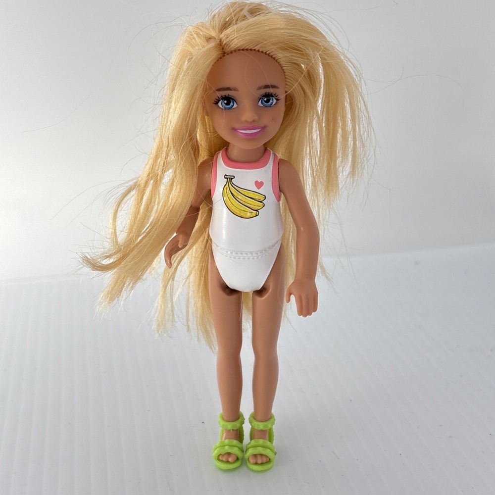 Barbie Chelsea Loose Banana Top Blond Blue Eyes Mattel 2016
